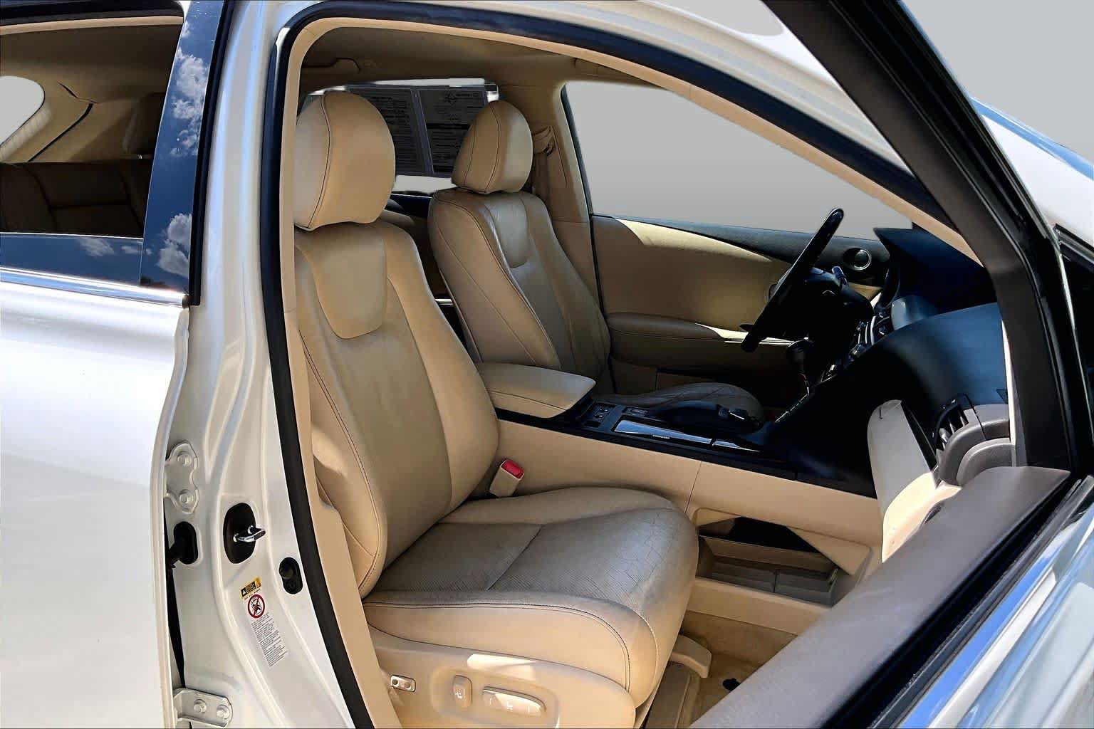 Used 2013 Lexus RX 450h FWD w/ Navigation Pkg image 8
