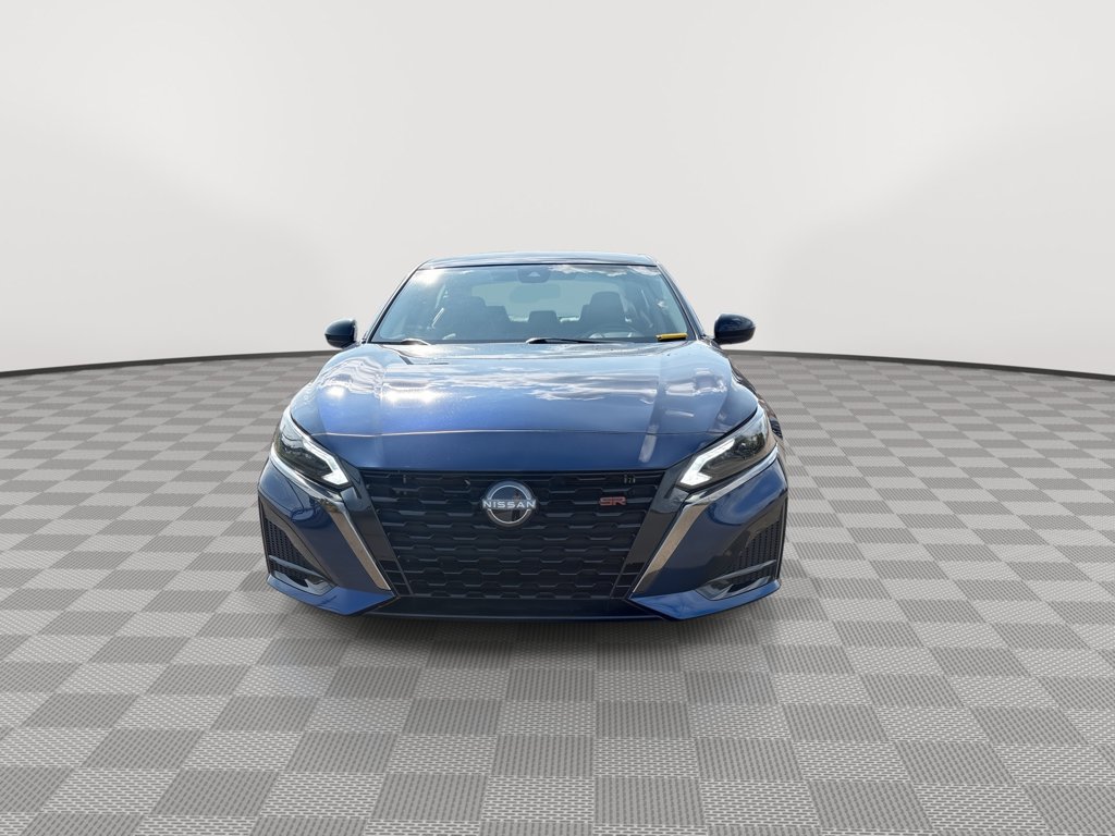 Certified 2024 Nissan Altima 2.5 SR AWD/4WD image 5