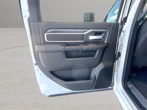 New 2024 RAM 4500 SLT w/ Quick Order Package 2YG SLT image 36