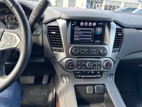 Used 2019 Chevrolet Tahoe LT w/ Off-Road Package AWD/4WD image 20