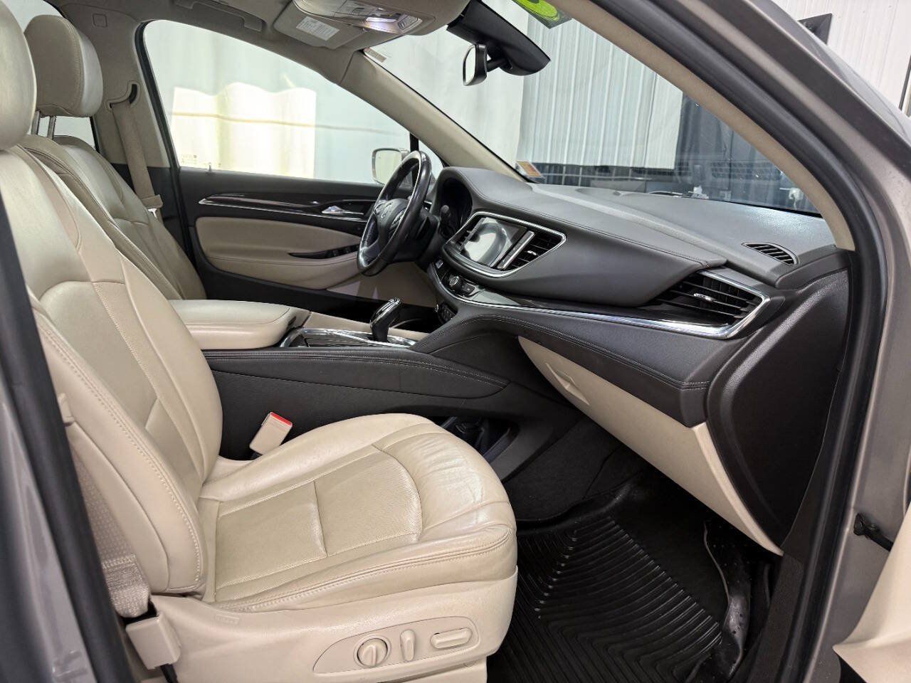 Used 2018 Buick Enclave Premium w/ Experience Buick Package AWD/4WD image 14