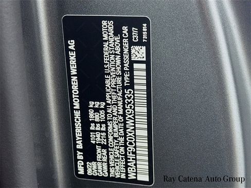 Used 2022 BMW Z4 M40i w/ Premium Package image 28