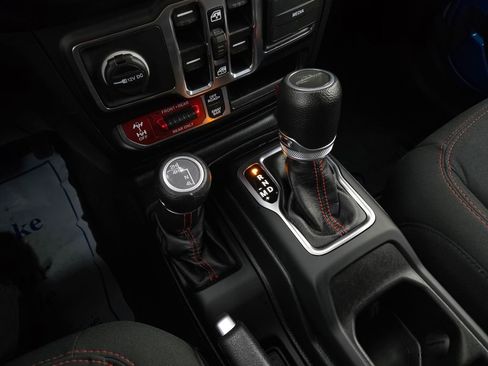 Used 2021 Jeep Gladiator Rubicon image 26