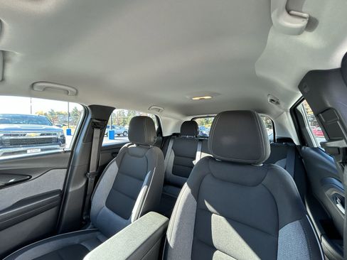 Used 2023 Chevrolet TrailBlazer LS image 21