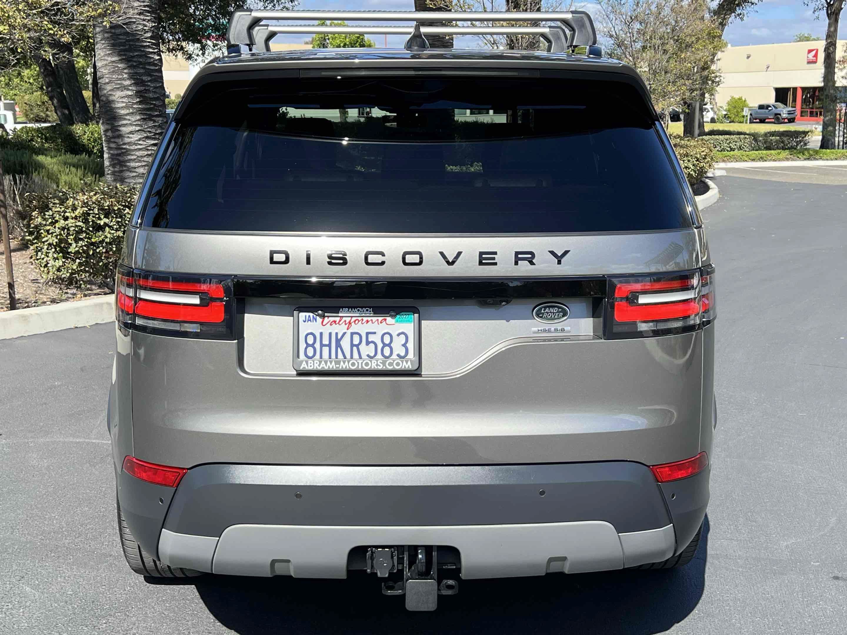 Used 2018 Land Rover Discovery HSE AWD/4WD image 17