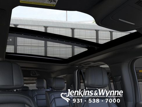 New 2026 Lincoln Navigator Reserve AWD/4WD image 22