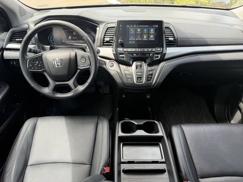 Used 2024 Honda Odyssey EX-L image 8