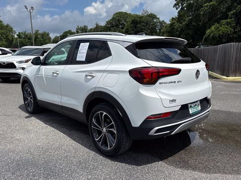 Used 2023 Buick Encore GX Select FWD image 3