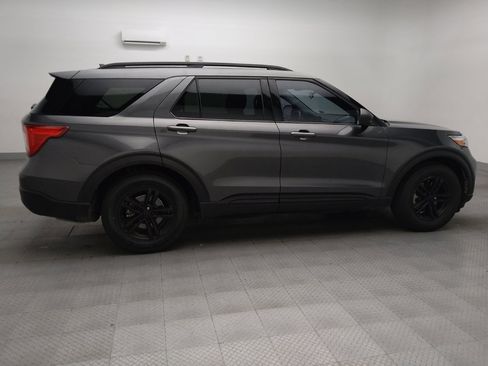 Used 2020 Ford Explorer XLT image 10