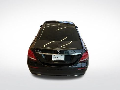 Used 2020 Mercedes-Benz E 350 Sedan image 17