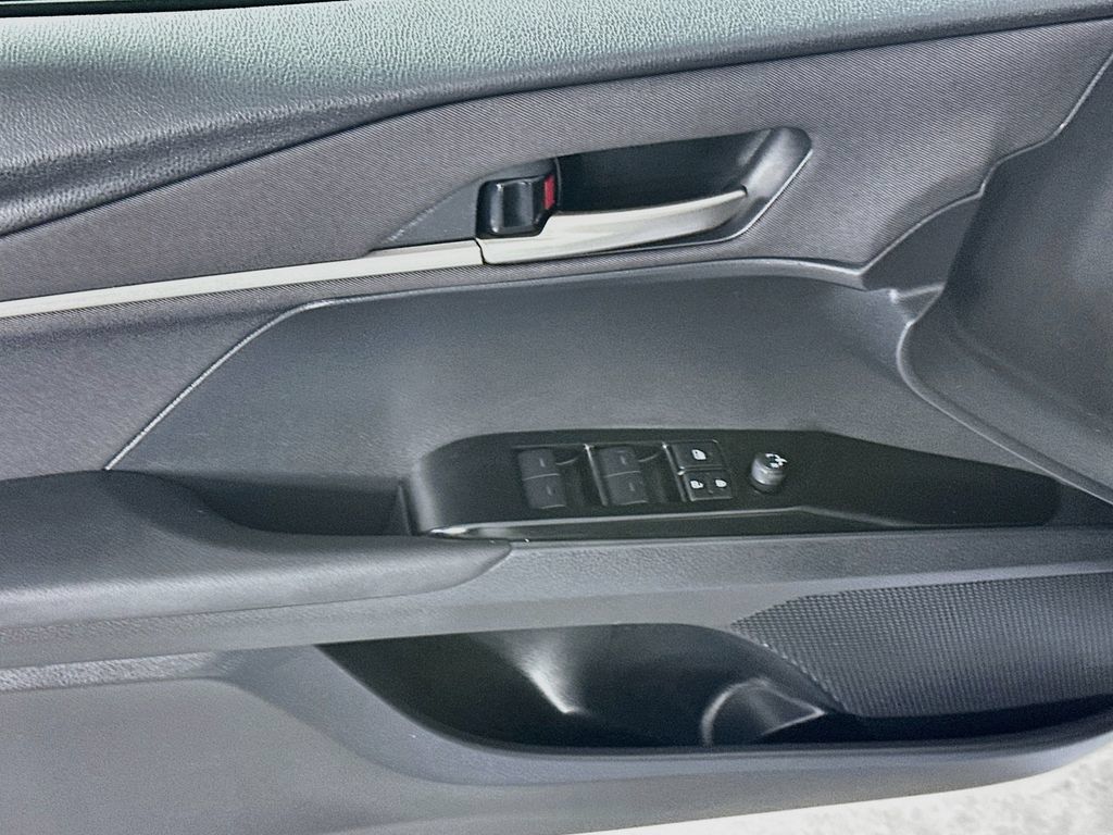 Used 2025 Toyota Camry LE FWD image 22