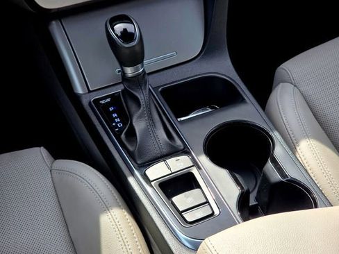 Used 2016 Hyundai Sonata Limited w/ Option Group 02 image 21