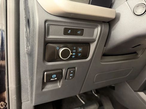 Used 2022 Ford Expedition Max XLT AWD/4WD image 19