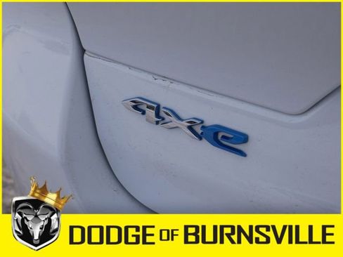 Used 2022 Jeep Grand Cherokee Overland w/ Luxury Tech Group IV image 17