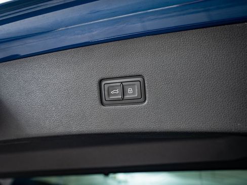 Certified 2024 Audi SQ8 Premium Plus image 18