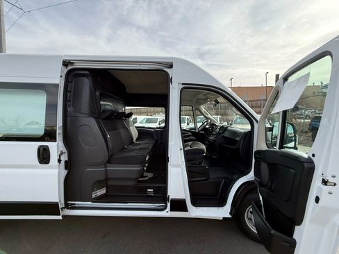 Used 2021 RAM ProMaster 2500 image 17