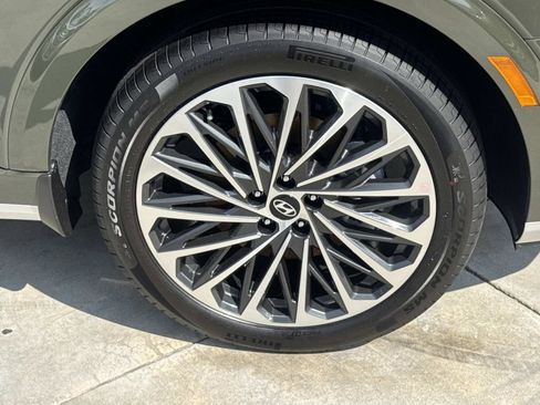 New 2026 Hyundai Palisade Calligraphy FWD image 20