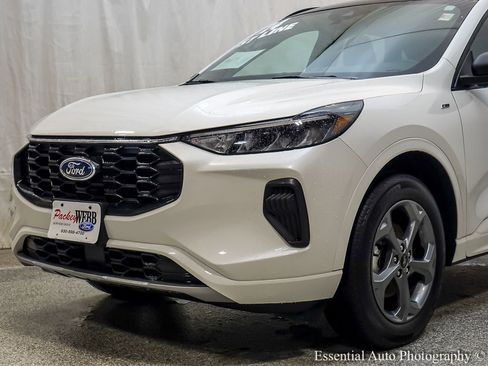 Used 2024 Ford Escape ST-Line w/ Tech Pack #1 image 4