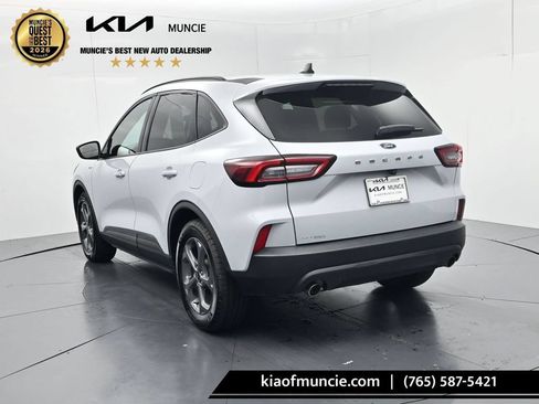 Used 2025 Ford Escape ST-Line FWD image 6