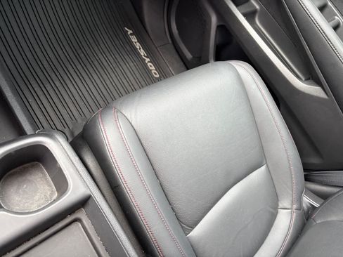 Used 2024 Honda Odyssey Sport image 10