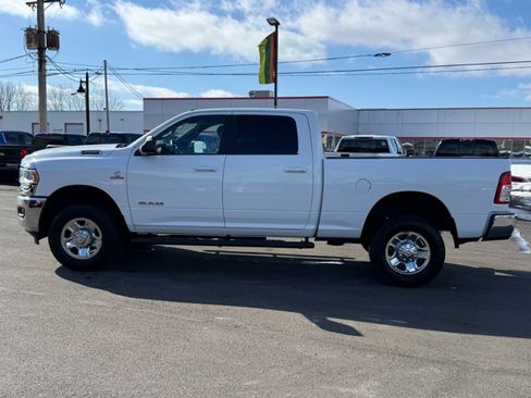 Used 2022 RAM 2500 Big Horn w/ Cold Weather Group image 5