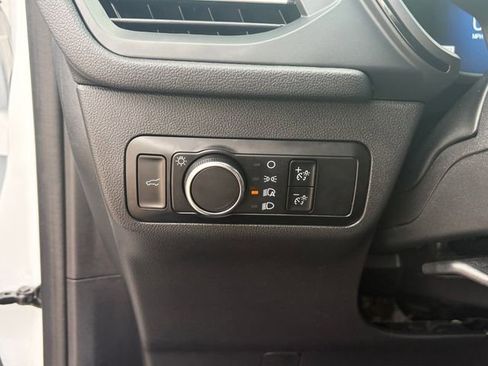 Used 2023 Ford Escape ST-Line w/ Tech Pack #1 FWD image 5