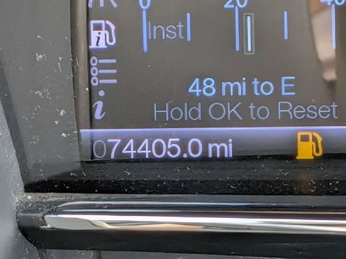 Used 2013 Lincoln MKS FWD image 26