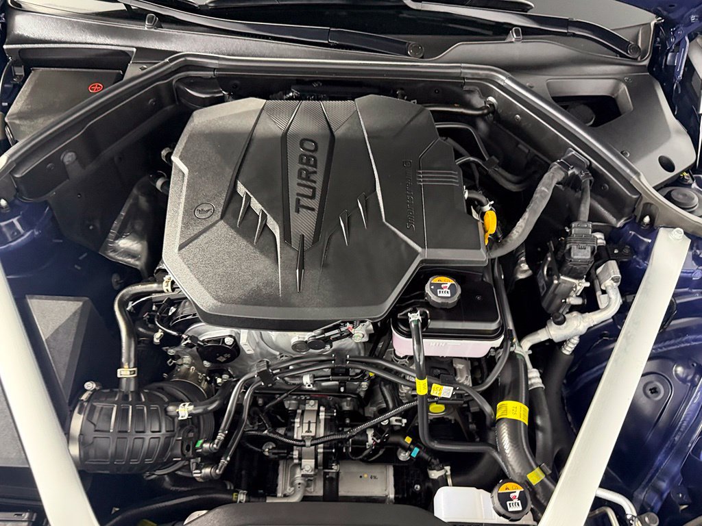 Used 2026 Genesis G70 2.5T RWD image 21