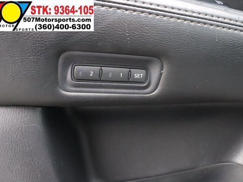 Used 2014 Nissan Pathfinder SL image 14