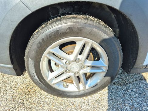 Used 2019 Hyundai Kona SE FWD image 9