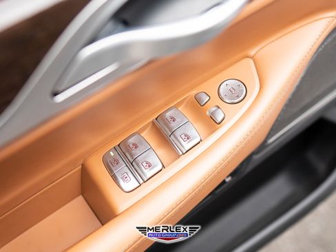 Used 2022 BMW 750i xDrive xDrive M SPORT LINE w/ Executive Package image 40