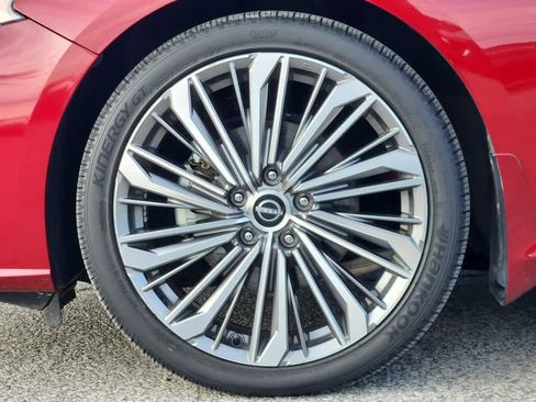 Used 2023 Nissan Altima 2.5 SL image 6