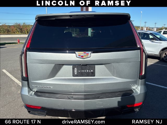 Used 2023 Cadillac Escalade Sport w/ Touring Package AWD/4WD image 4