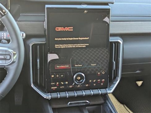 New 2026 GMC Acadia Denali w/ Super Cruise Package image 11