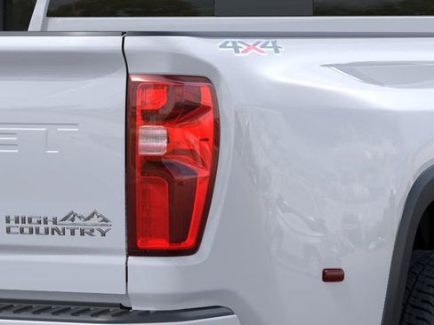New 2026 Chevrolet Silverado 3500 High Country w/ High Country Premium Package AWD/4WD image 11
