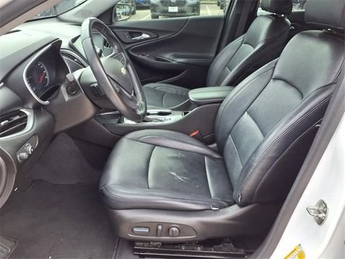 Used 2022 Chevrolet Malibu LT w/ Redline Edition image 6