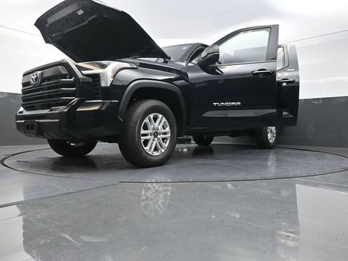 Used 2026 Toyota Tundra SR5 w/ SR5 Premium Package AWD/4WD image 41