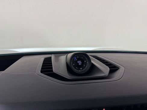 New 2026 Porsche Cayenne Electric AWD/4WD image 21