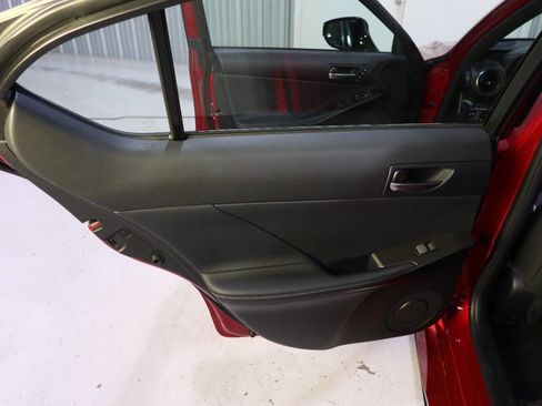 Used 2025 Lexus IS 350 F Sport RWD image 31