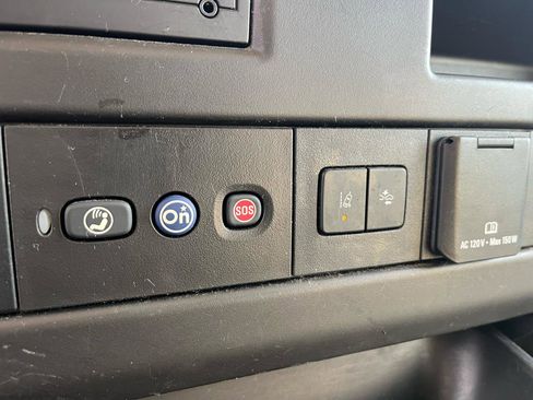 Used 2019 Chevrolet Express 3500 LT w/ LT Preferred Equipment Group image 20