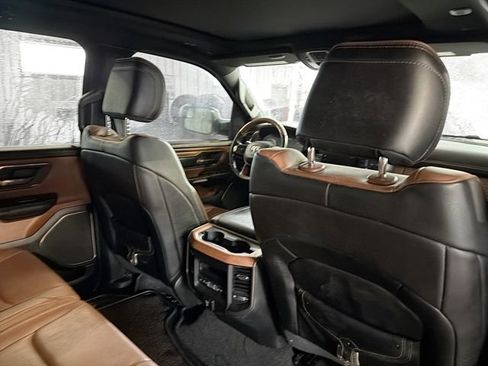 Used 2021 RAM 1500 Limited image 11