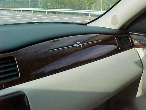 Used 2011 Chevrolet Impala LS image 21