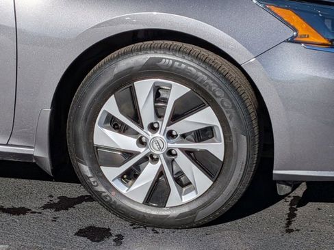 Certified 2024 Nissan Altima 2.5 S image 10