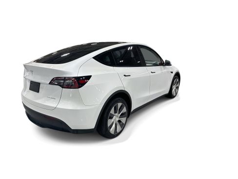 Certified 2023 Tesla Model Y Long Range AWD/4WD image 6