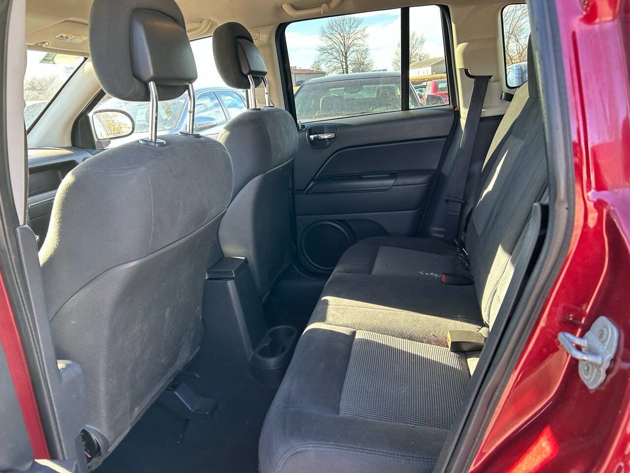 Used 2011 Jeep Compass 2WD image 9