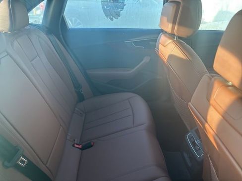 Used 2024 Audi A4 2.0T Premium w/ Convenience Package image 10