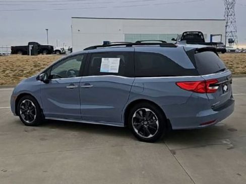 Used 2023 Honda Odyssey Elite image 6