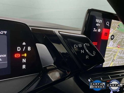 Used 2023 Volkswagen ID.4 Pro S Plus image 31