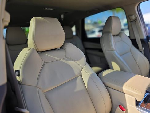 Used 2020 Acura MDX FWD image 11