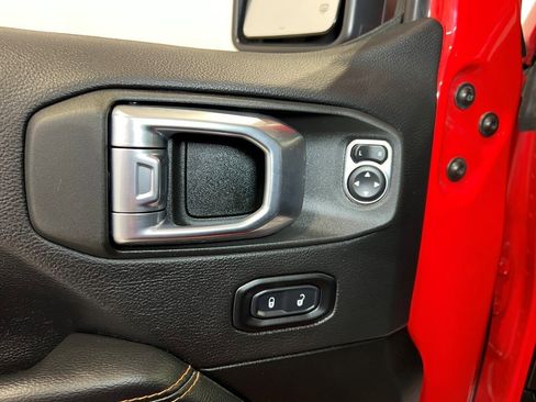 Certified 2022 Jeep Gladiator Mojave w/ LED Lighting Group image 25